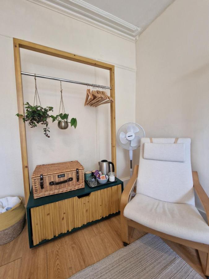 London Cozy Stay Exterior foto